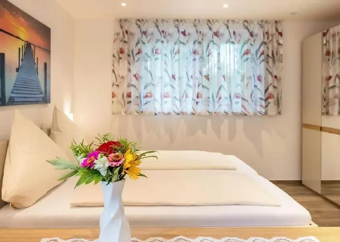 Amber Modern Retreat Uberlingen